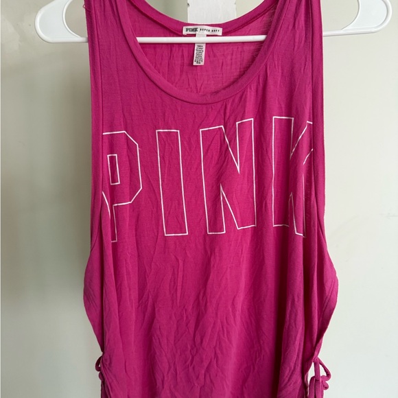 Tank - Picture 2 of 7